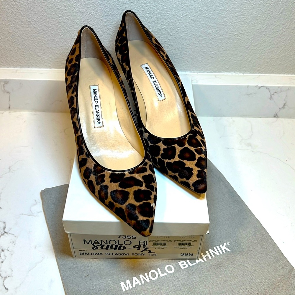Manolo Blahnik Maldiva Leopard Print Pumps With Box and Dust Bag Size 39.5